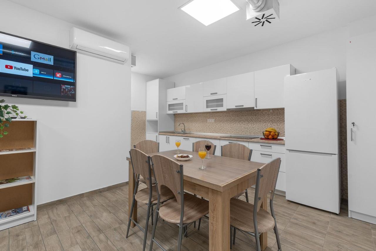 Hostel Elli Сплит Экстерьер фото